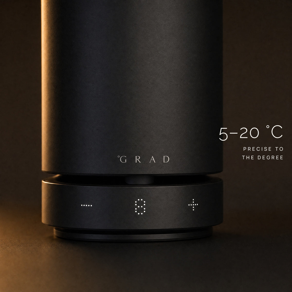 Digital temperature control on the GRAD No.1 Black Edition, set from 5 to 20°C